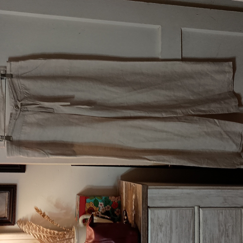 Coldwater Creek Cream Straight Leg Pants